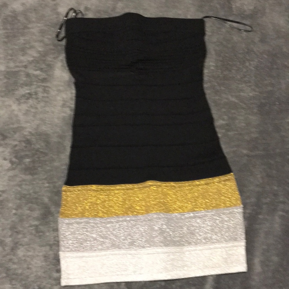 Forever 21 mini body con dress